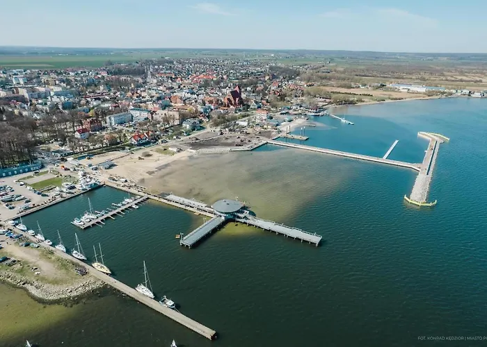 Faleza Achkaszuby بيت للعطل