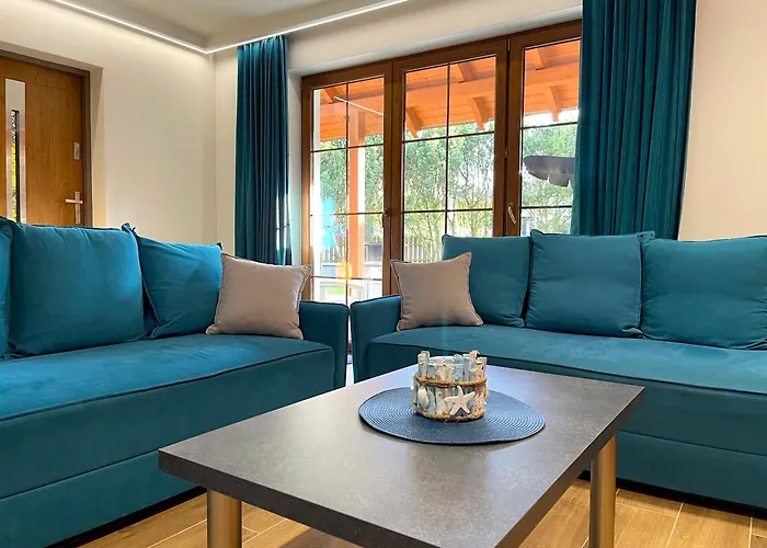 Faleza Achkaszuby بيت للعطل بوتسك